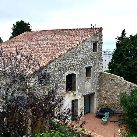 Villa Sete, Clara Maison 5 Etoiles Avec Piscine *